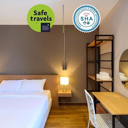 Grand Hotel Buriram Zimmer foto