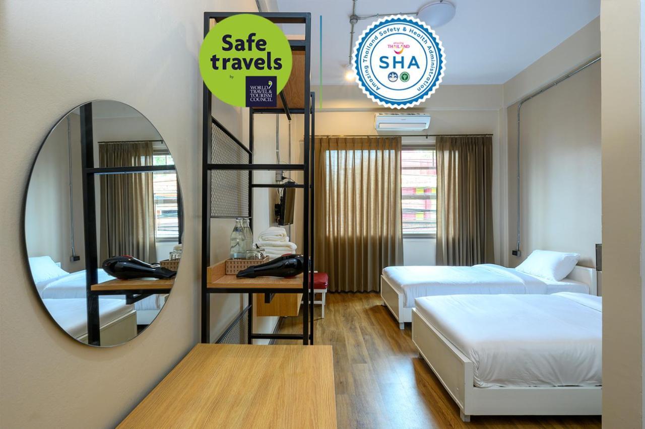 Grand Hotel Buriram Zimmer foto